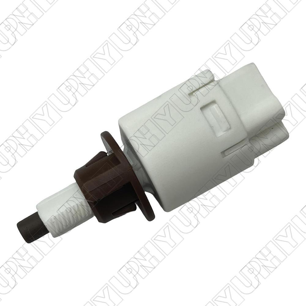 Brake Lamp Light Switch 84340-69015 For Toyota Avalon Camry Sienna Lexus ES350