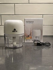 Electric Mini Vegetable Chopper Onion Grinder Garlic Chopper Food Processor