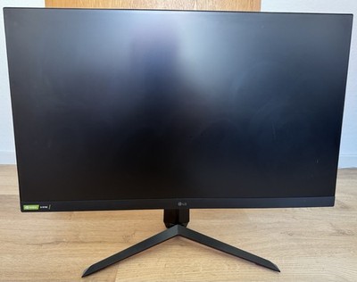LG UltraGear 32GP850 31.5'' Nano IPS 1ms 144 Hz Gaming Monitor With Nvidia G-Sync