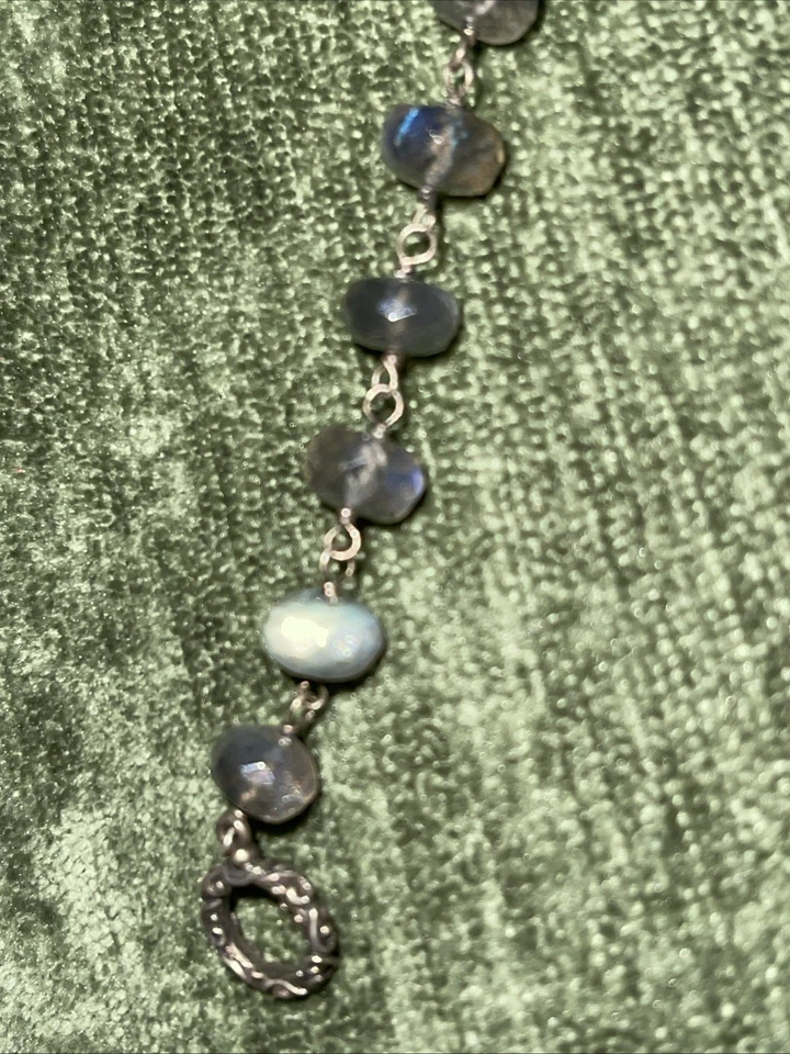 Handmade Wire Wrapped Silver Labradorite Faceted Bracelet With Lock Silver Clasp - Image 3 of 4