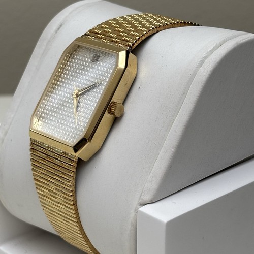 NOS Neo Vintage Benrus Rhinestone Dial Quartz Mens Watch Gold Tone Tank 1980s - Picture 4 of 10