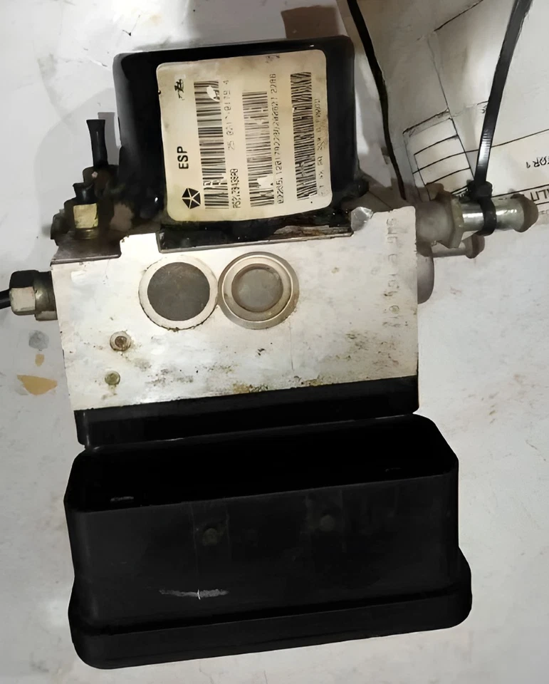 2007 Jeep Liberty ABS Anti-Lock Brake Pump Assembly OEM Foto 3 de 4