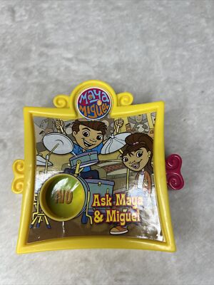 Vintage 2005 Wendys Ask Maya & Miguel - Ask Paco the Bird -  Happy Kids Meal Toy