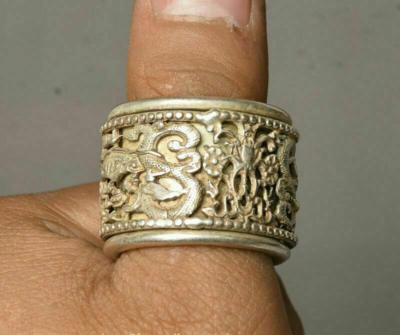 3cm Chinese Old Miao Silver Handmade Dynasty Dragon Woman Finger Ring Statue