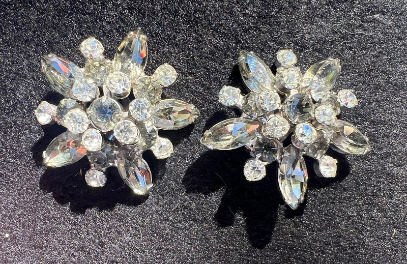 Julianna Earrings DeLizza & Elster