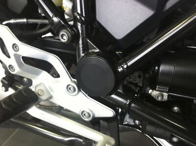 Schwingenlagerabdeckung für BMW R 1200 R / RS - R 1250 R / RS  von wolf