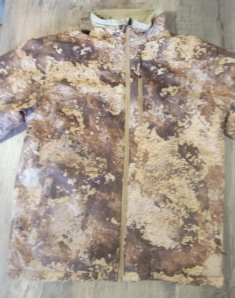 Chaqueta de Caza Cabelas Northern Flight Mediana Pradera Desierto Camuflada Usada en Excelente Condición Foto 2 de 4