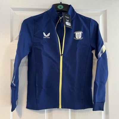 Neu mit Etikett Castore Preston North End FC Spieltag Hymne Jacke Größe JL 158 CM