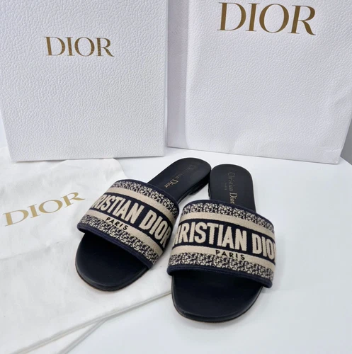 Pantoufles femme Dior brodées mulet 36 128547072