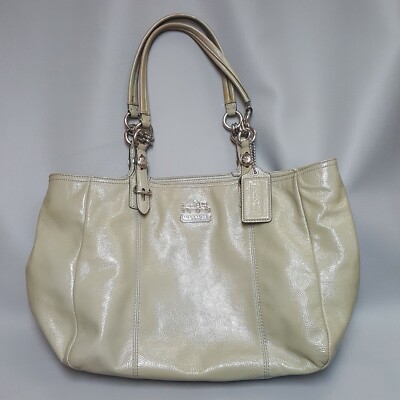 Coach Carry All Madison Mia Handbag Pale Olive Patent Leather