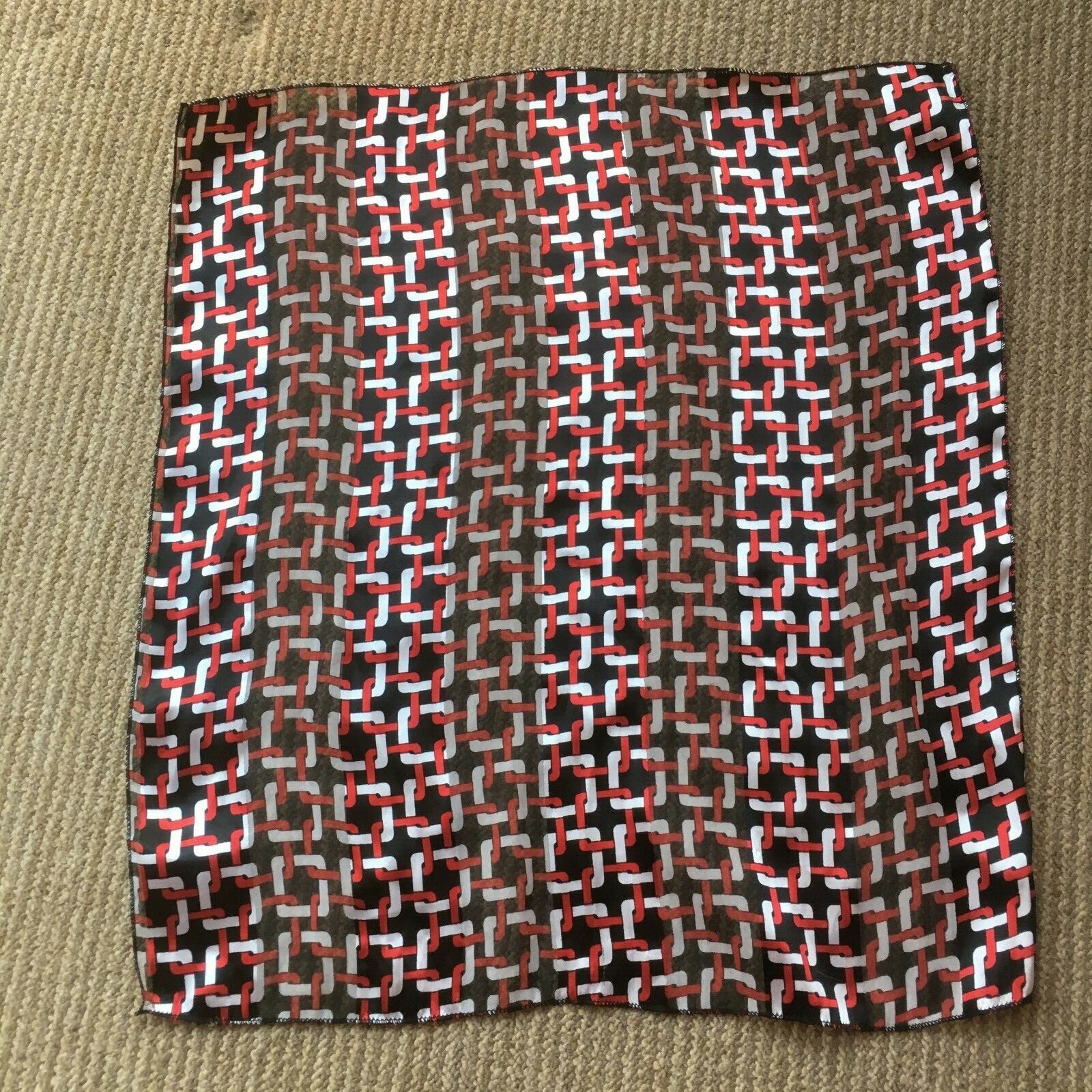 Retro Chic Scarf Interlocking Chain Square Patter… - image 8