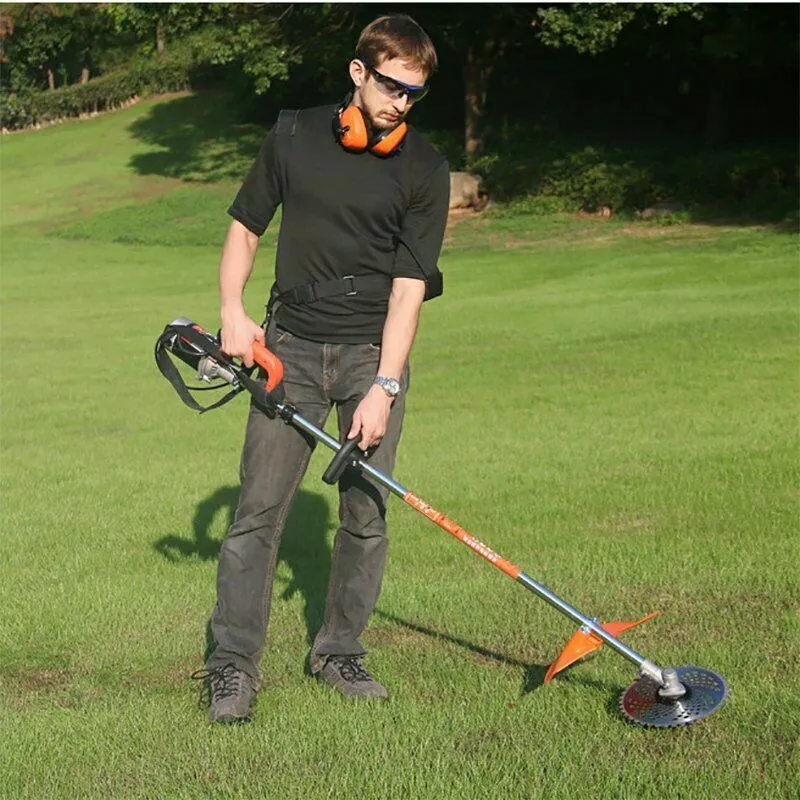 Brush strimmer outlet