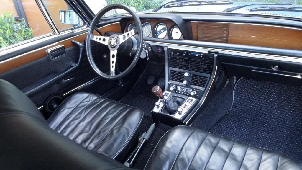 Click photo thumbnail to view