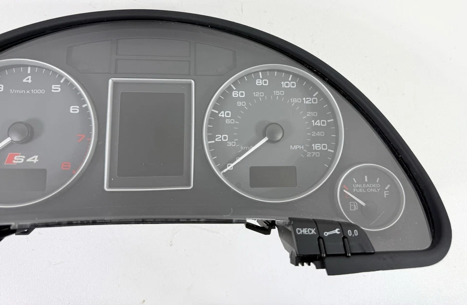 Audi S4 B6 2007 velocímetro cuadro de instrumentos fabricante de equipos originales 122.371 millas Foto 2 de 4