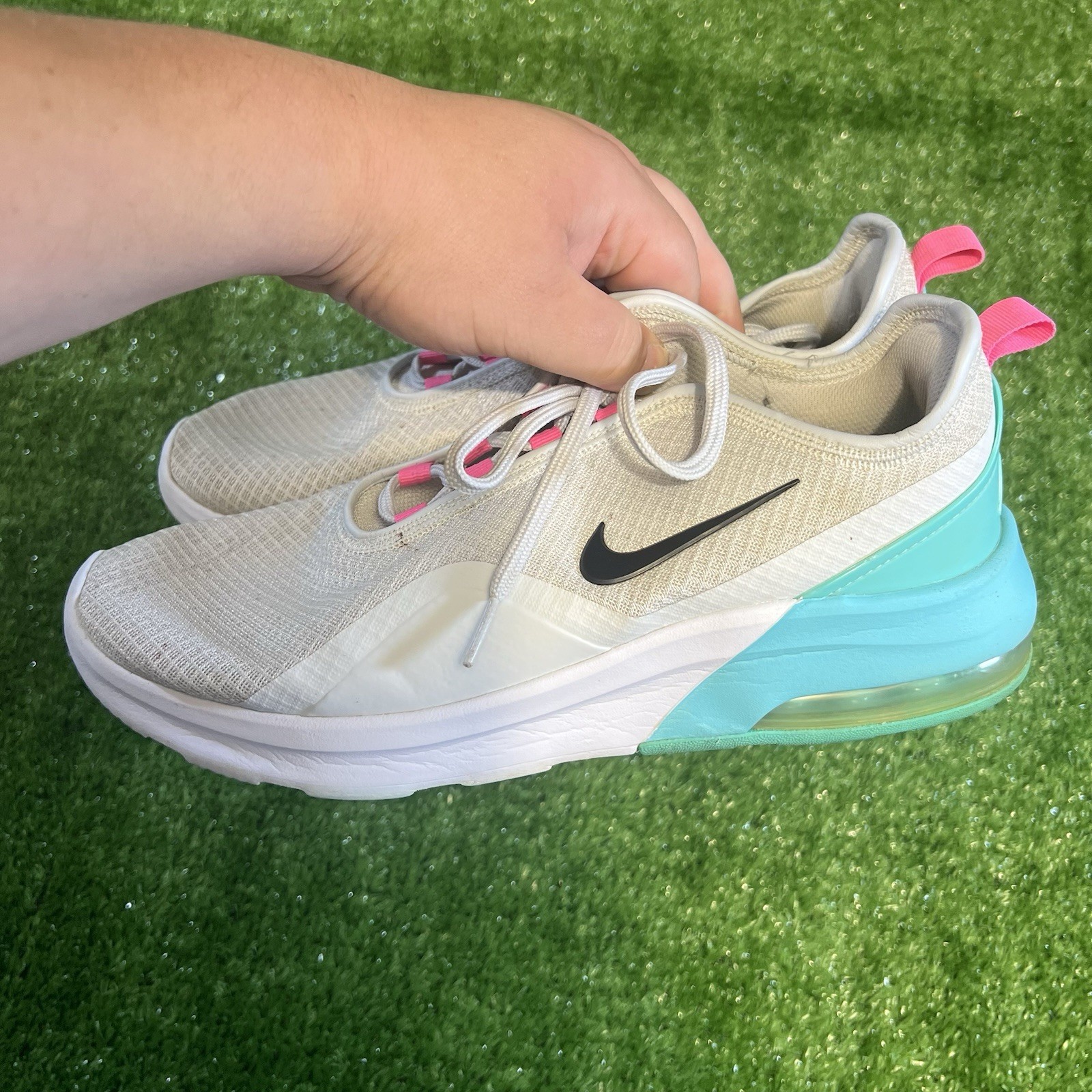 Nike Air Max Motion 2 South Beach Women's Sneakers Shoes Womens Size 11