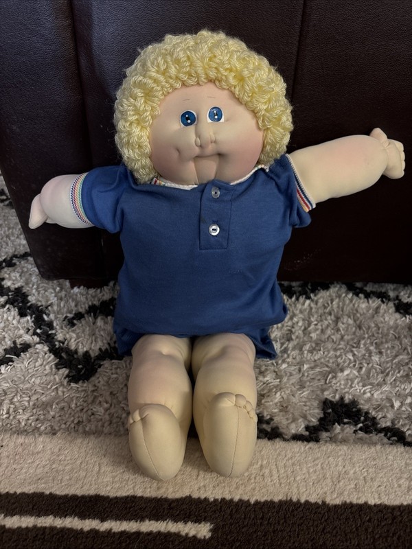 Cabbage Patch Kid Soft Sculpture Little People Doll Blond Boy Blue Eyes