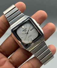 Rare Vintage Square Seiko 5 Automatic 23 Jewels Cal 6349-5000 Wrist Watch Japan