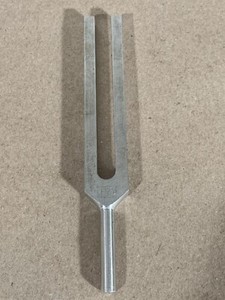 CENCO A 426.7 Aluminum Tuning Fork