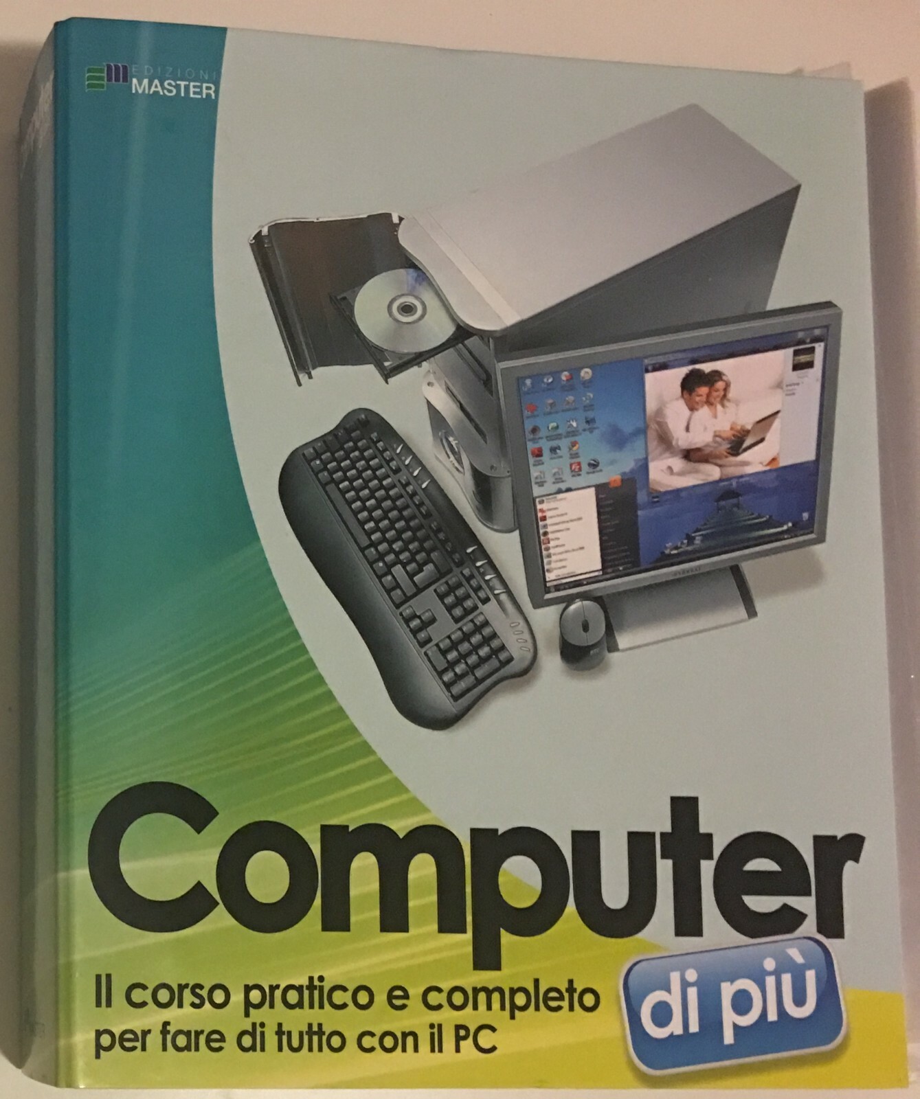 Foto 1 di 12