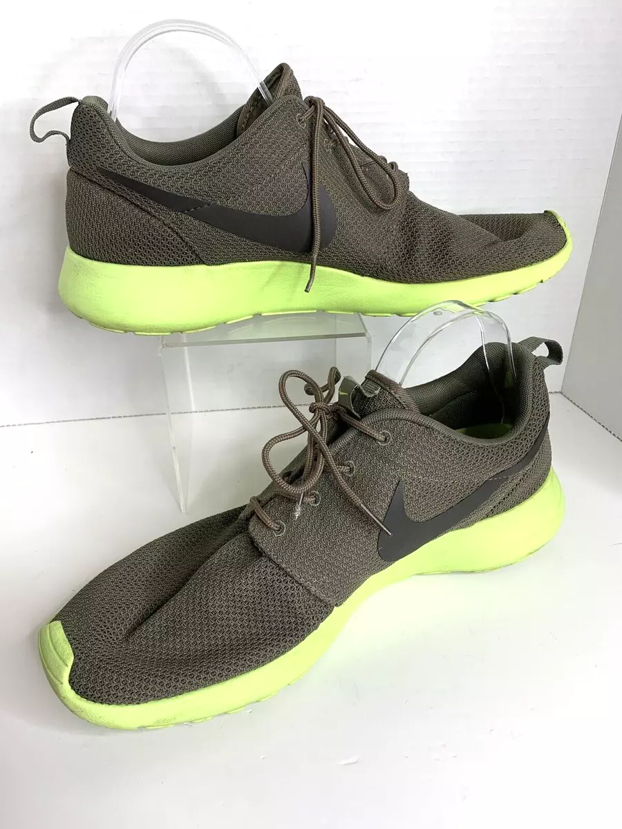 Green nike roshe mens sale