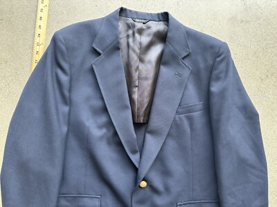 Vintage Stafford 3-Pocket 2-Button Navy Blue Blazer w Extra Gold