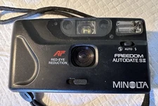 Vintage Minolta Point & Shoot 35mm Film Camera Freedom Autodate SII S-II