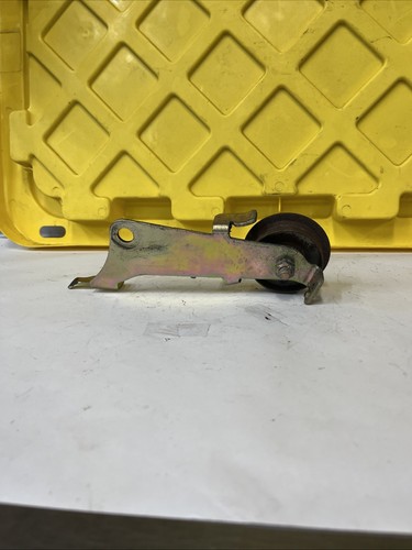 OEM Toro Idler Pulley 114-3785 With Idler Arm 136-7138 - 第 4/4 張圖片