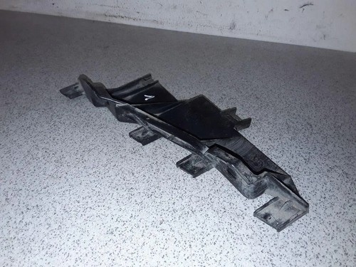 BMW 5 Touring E39 Rechte Scheinwerferhalter 145532 3.00 Diesel 2003 33747311