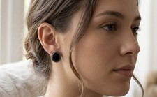 Vintage Black Stone Stud Earrings Silver Tone...