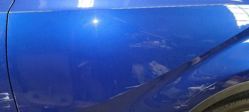 Toyota C-HR 2018 pasajero derecho panel basculante moldura Foto 3 de 4