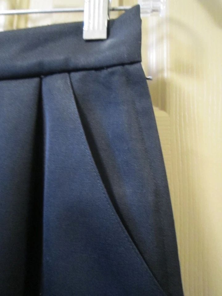 TALLA 6 TAHARI MUJER FALDA LÁPIZ RECTA NEGRA, FORRADA, 100% LANA, BOLSILLOS, USADA EN EXCELENTE ESTADO Foto 2 de 4