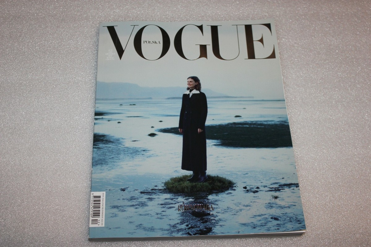 女性情報誌 Vogue Poland January/February 2021 Vogue Polska