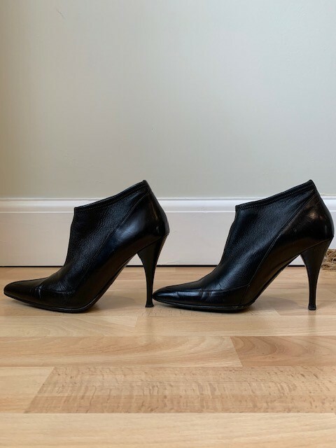 ankle boots for narrow feet