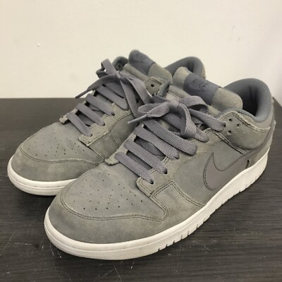 dunk low skate shoes