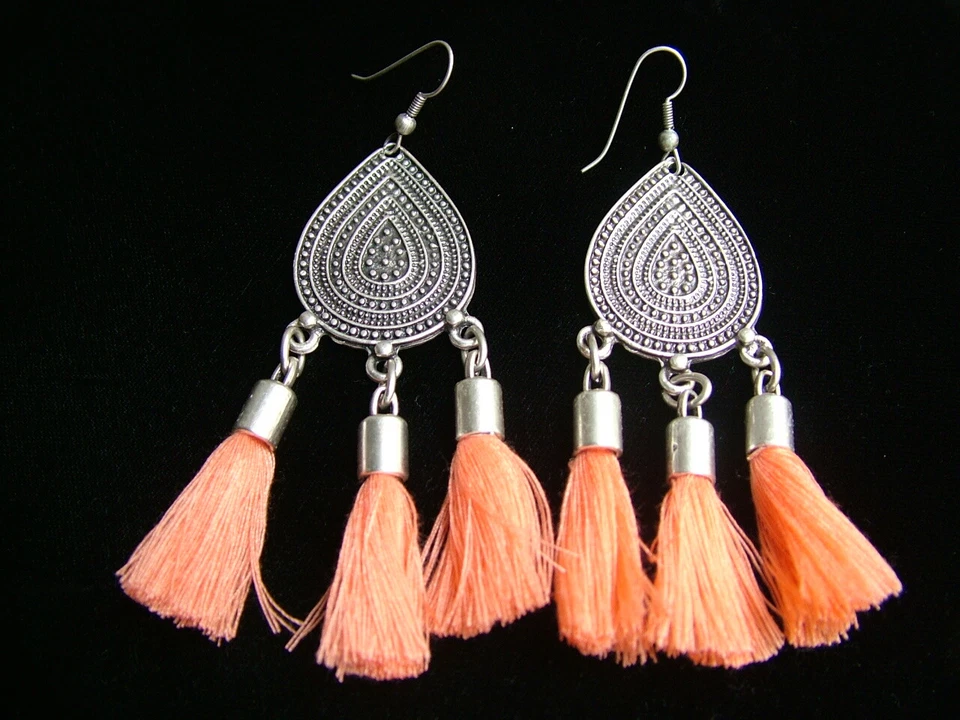 ORECCHINI PENDENTI ZAMAK ARGENTO TIBETANO NAPPINE ARANCIONE BOHO VINTAGE DARK 1L - Immagine 3 di 3