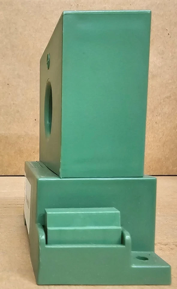 CR Magnetics CR5210-5 DC Current Transducer - Image 4 of 4