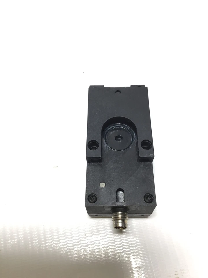 Festo SDE1-D10-G2-R14-C-P2-M8 Pressure Sensor 30VDC 10bar - Image 4 of 4