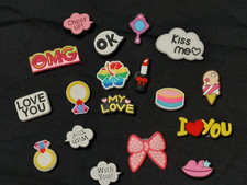 SUPER CUTE LOT OF 17 GIRLY FUN SHOE CHARMS - NEW