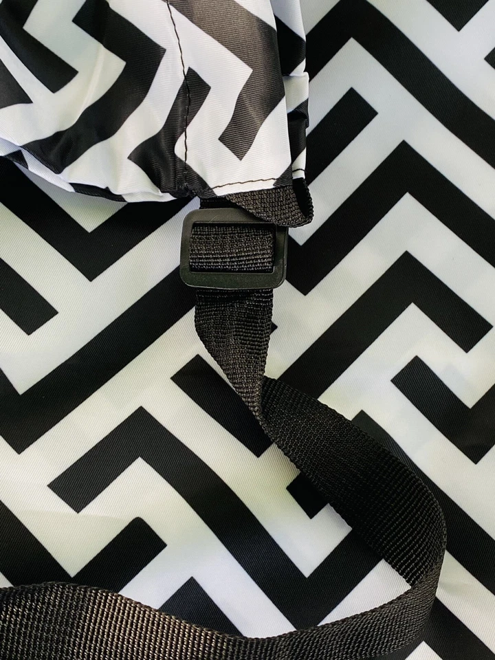 Bolsa de lavanderia italiana Storabag com alças 35"X23" preta e branca - Imagem 3 de 4