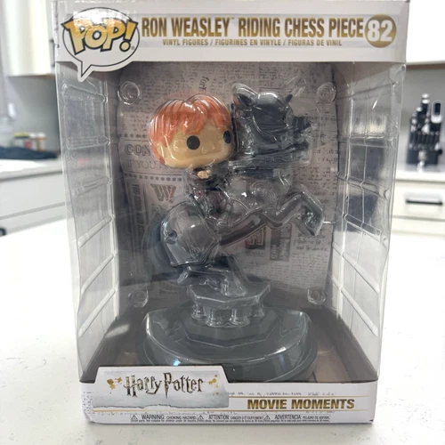 Funko Pop! Moments: Harry Potter - Ron Weasley #82 (Riding Chess Piece)