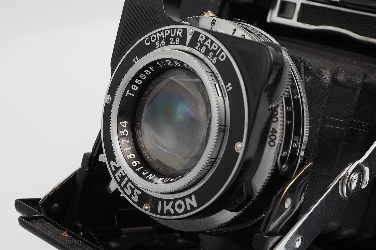 Zeiss Ikon SUPER IKONTA 530/16 Rangefinder Film Camera TESSAR 8cm