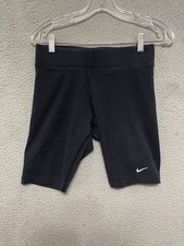 Nike Sportswear Essential Biker Shorts Women Medium Black CZ8526-010 High Rise
