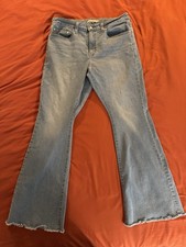 Levi  s 726 High Rise Flare Women  s Jeans Size 33 x 32 Light Wash
