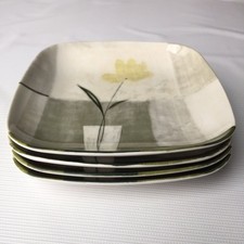 222 Fifth Kenji Dinner Plate Floral Flower Daisy Country Farmhouse Cottage 4 Set