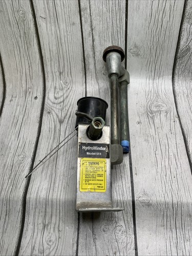 Hydro Systems 511 Hydrominder Venturi Dispenser Untested Used