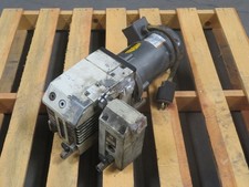 LEYBOLD D8B VACUUM PUMP T251810