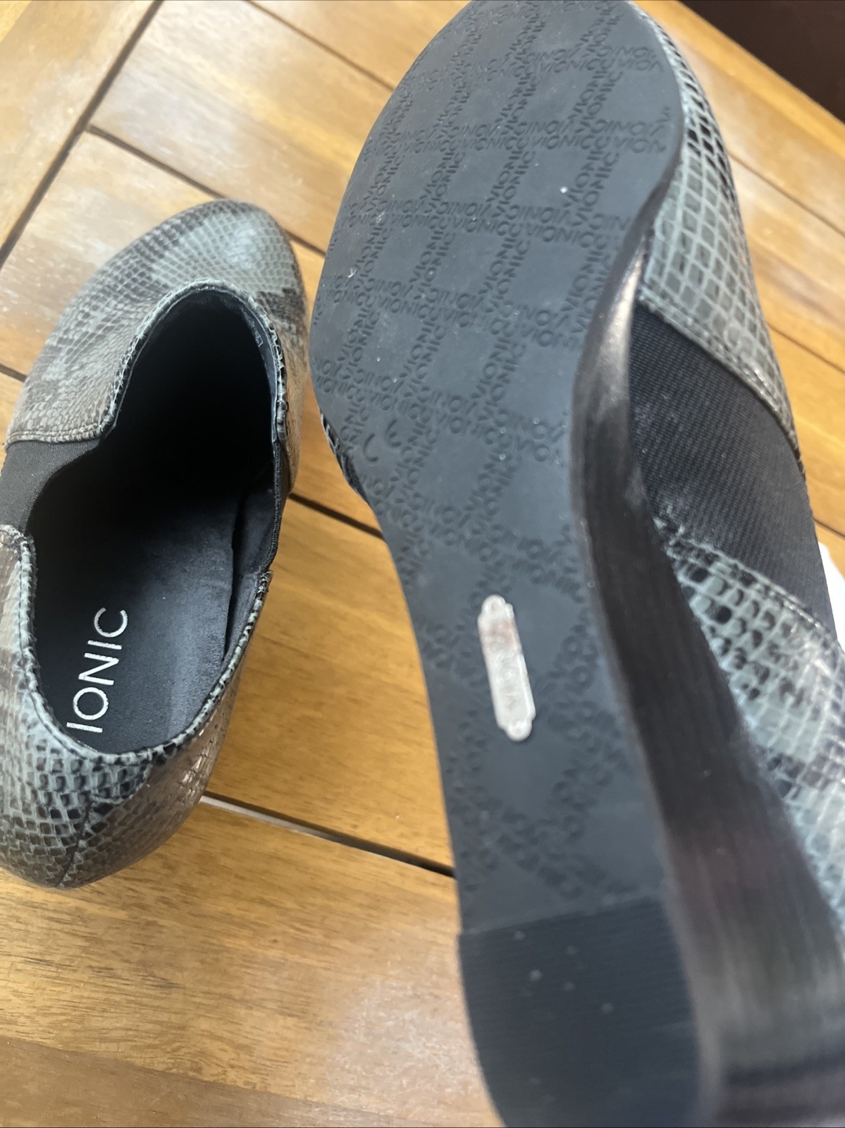 Vionic Stanton Wedge Black Gray Python Leather Sl… - image 6