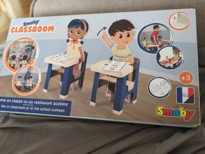 Smoby Classroom Pappe Schüler Essen
