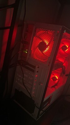 Custom SAMA Gaming Desktop PC Tower White Case Radeon GPU LED Lighting