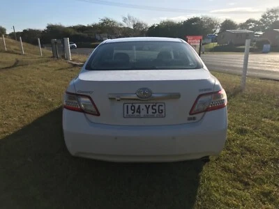 2011 Toyota Camry Hybrid Automatic Sedan Cars Vans